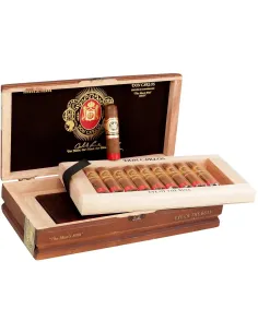 Сигара Arturo Fuente Don Carlos The Mans 80th Eye of the Bull